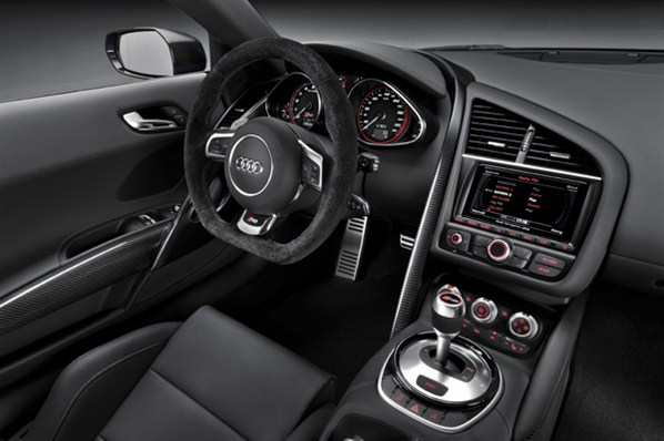 2014 Audi R8 V10 Dashboard Interior