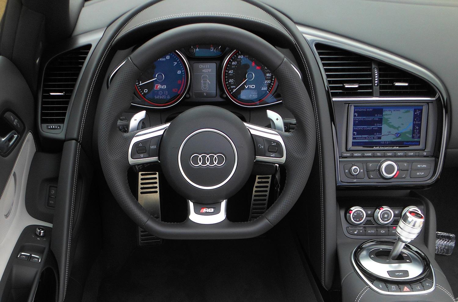 2014 Audi R8 V10 Dashboard