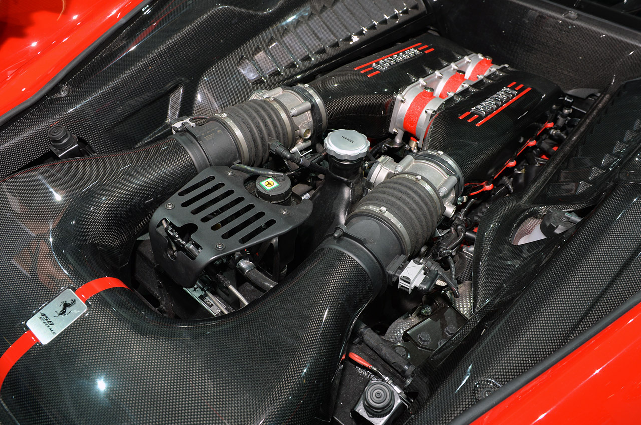 2014 Ferrari 458 Engine