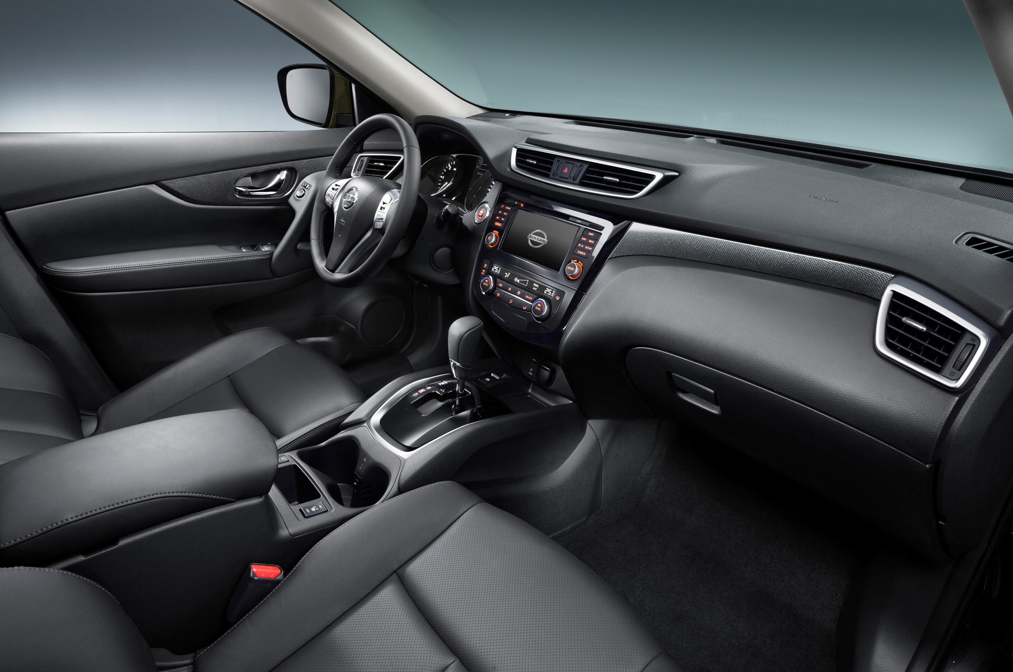 2014 Nissan Xterra Interior Dashboard View