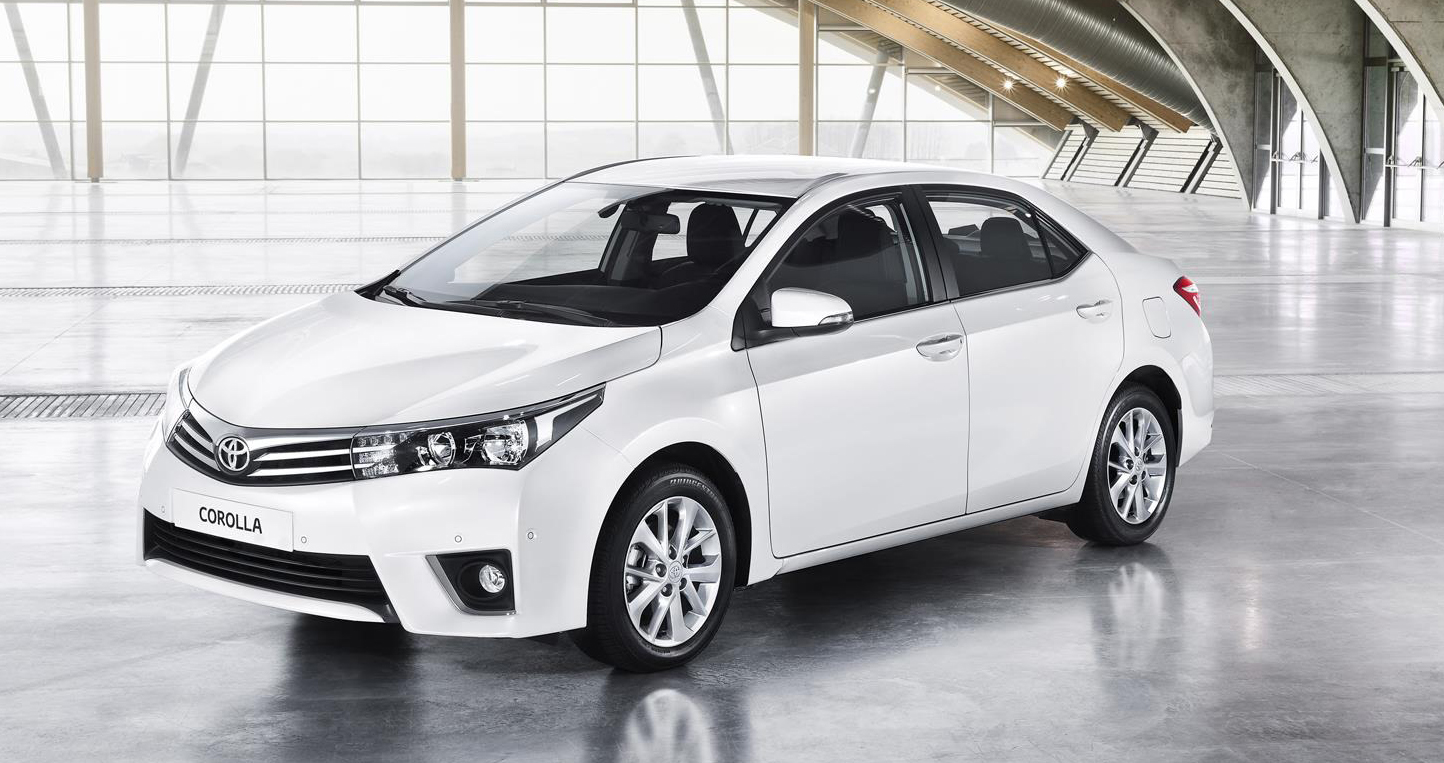 2014 Toyota Corolla Front Angle