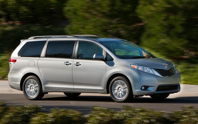 2014 Toyota Sienna Front Side Angle