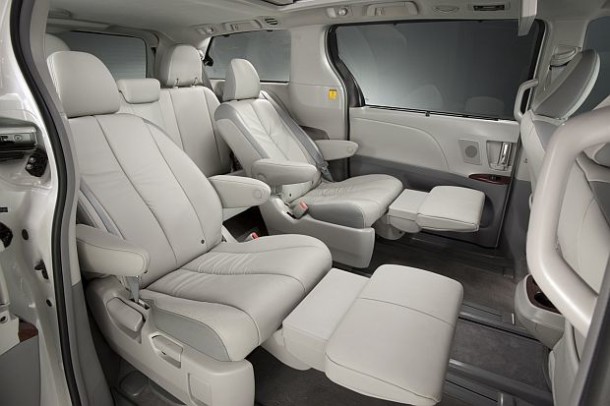 2014 Toyota Sienna Interior Cabin Space