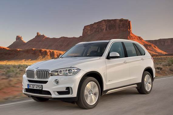 The new, third-generation X5 is all about evolution, not revolution
