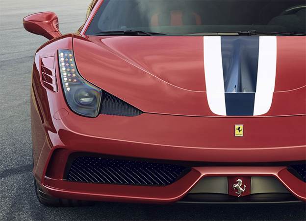 On track at Fiorano you're simply aware of the Speciale feeling incredibly planted as well as having an extremely positive front end and an overall balance that initially feels psychotic, so keen is the car to oversteer