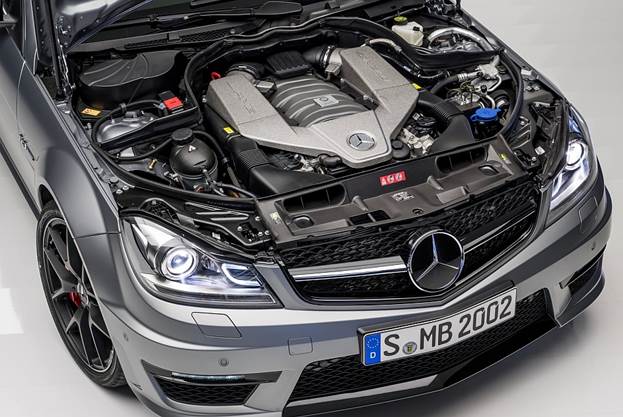 And what we'll miss most is AMG's big, naturally aspirated 6.2-liter V-8, which has already been supplanted in most of the AMG lineup by a twin-turbocharged 5.5-liter V-8