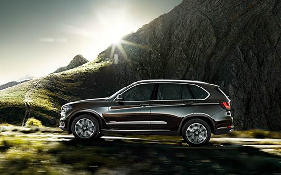 New X5 can be had in Pirate Brown paint scheme. Hidden treasure is extra…